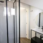 Loios And Apart Otel