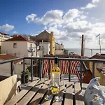Апарт-отель Loios And 4*