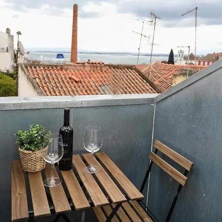 Loios And Aparthotel