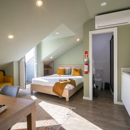 Loios And Aparthotel