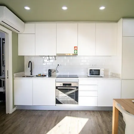 Aparthotel Loios And 4*