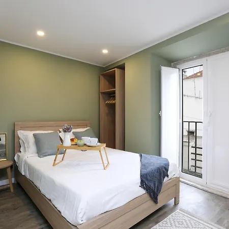 Aparthotel Loios And 4*