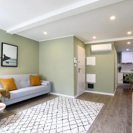 Aparthotel Loios And 4*