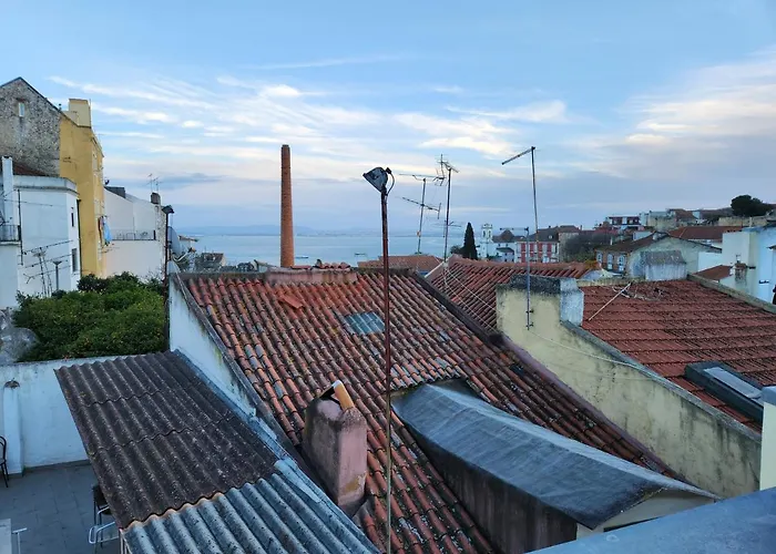 Loios And Lizbona