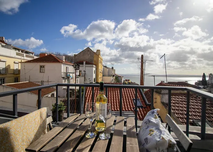 Hotel apartamentowy Loios And 4*