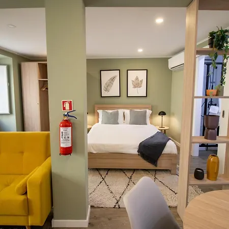 Apart-hotel Loios And
